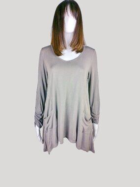 Cupio Gray Knit Jersey Long Sleeve Top